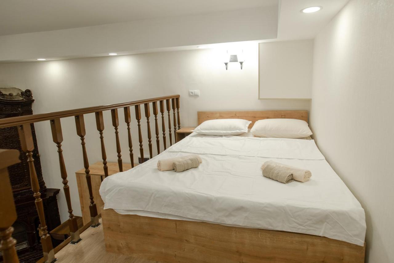 Mardzhanov Apartments, Block 108 ティビリシ エクステリア 写真
